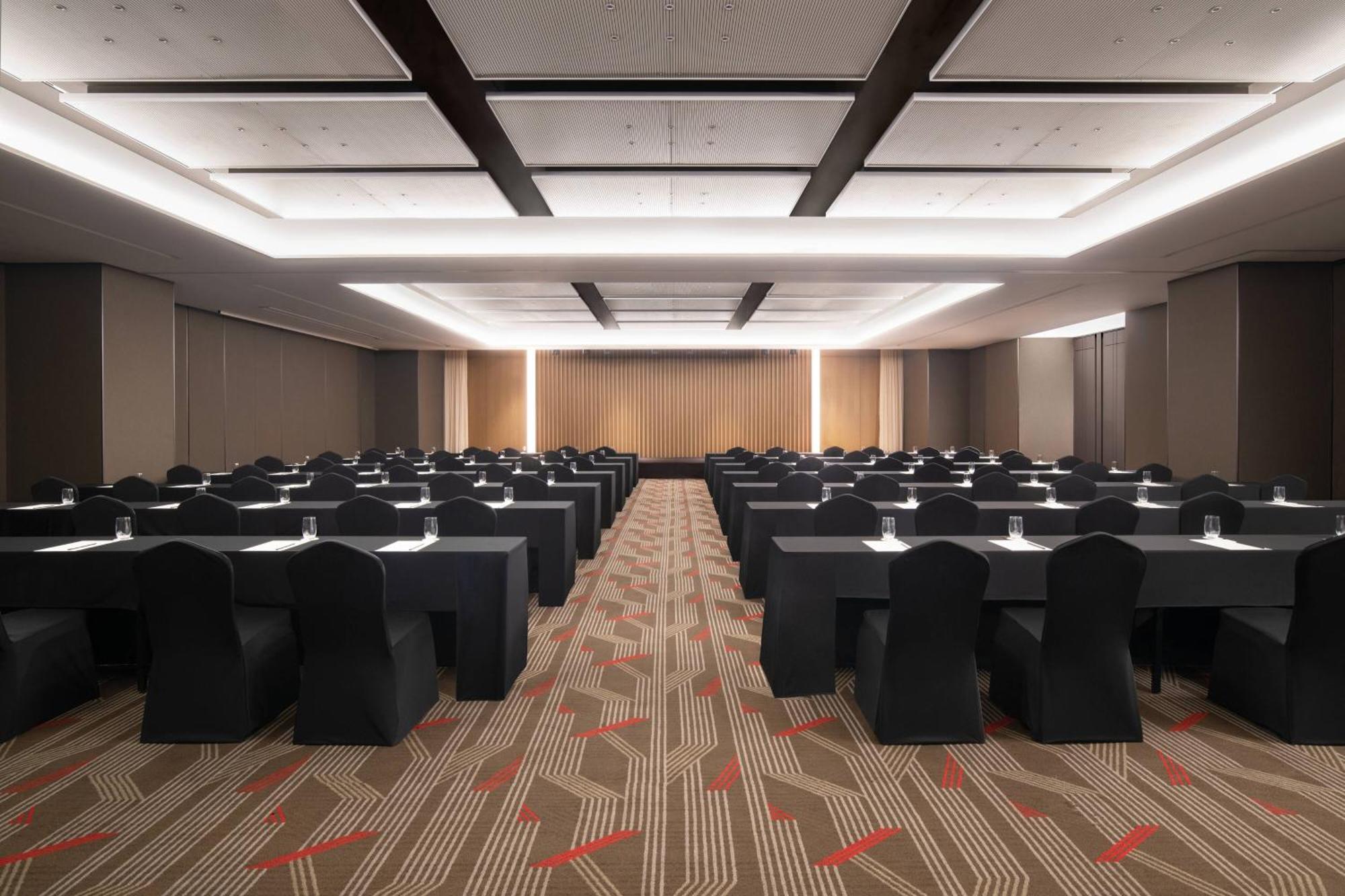 Отель Courtyard By Marriott Сувон Экстерьер фото